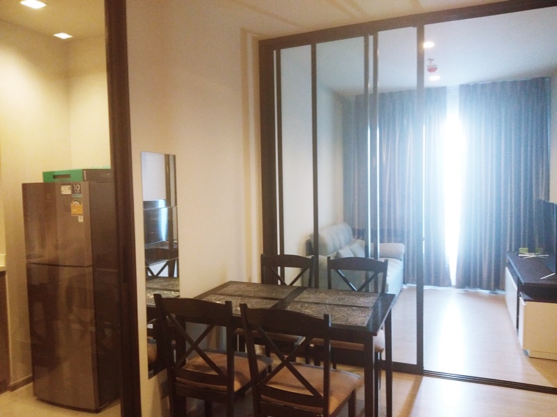 ให้เช่าคอนโด ไลฟ์ อโศก - พระราม 9 พื้นที่ 35 ตร.ม. 1 ห้องนอน เช่า 17,000 บ/ด