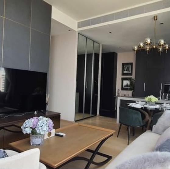 ให้เช่าคอนโด ทเวนตี้เอท ชิดลม พื้นที่ 74 ตร.ม 2 ห้องนอน ราคา 88,000 บาท/เดือน