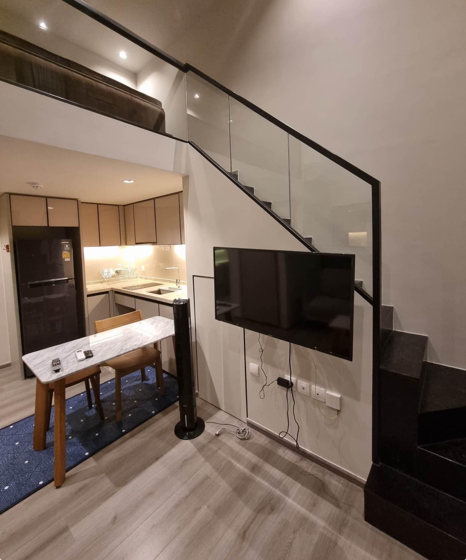 ให้เช่า คอนโด เดอะ รีเซิร์ฟ พหล - ประดิพัทธ์ 40 ตร.ม. loft 1 ห้องนอน เช่า 22,000 บ/ด