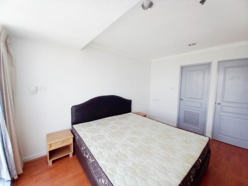 ให้เช่าคอนโด เดอะ วอเตอร์ฟอร์ด ไดมอนด์ พื้นที่ 69 ตรม. 2 ห้องนอน เช่า 33,000 บ/ด