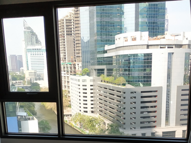 ให้เช่าคอนโด ไลฟ์ วัน ไวร์เลส พื้นที่ 35 ตร.ม. 1 ห้องนอน ให้เช่า 31,000 บ/ด