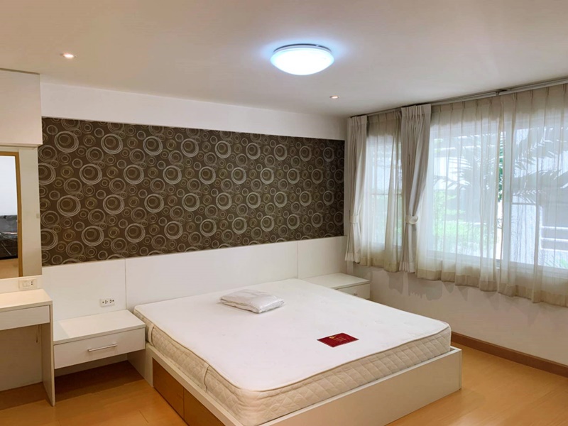 ให้เช่า คอนโด เรนทรี วิลล่า พื้นที่ 62 ตร.ม. 1 ห้องนอน เช่า 24,000 บ/ด