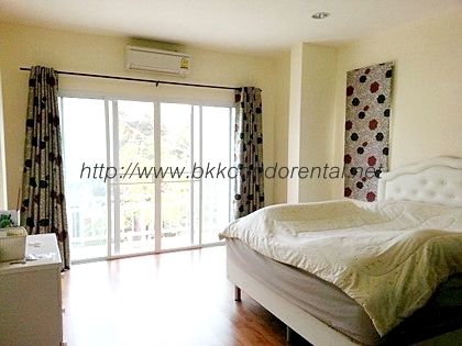 ให้เช่าบ้านเดี่ยว 2 ชั้น หมู่บ้าน ไพรเวท เลค การ์เด้น พื้นที่ 54 ตร.วา