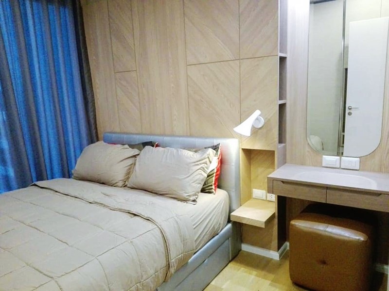 ให้เช่าคอนโด เดอะ เซนต์ เรสิเดนเซส พื้นที่ 30.73 ตร.ม. 1 ห้องนอน เช่า 18,000 บาท/เดือน