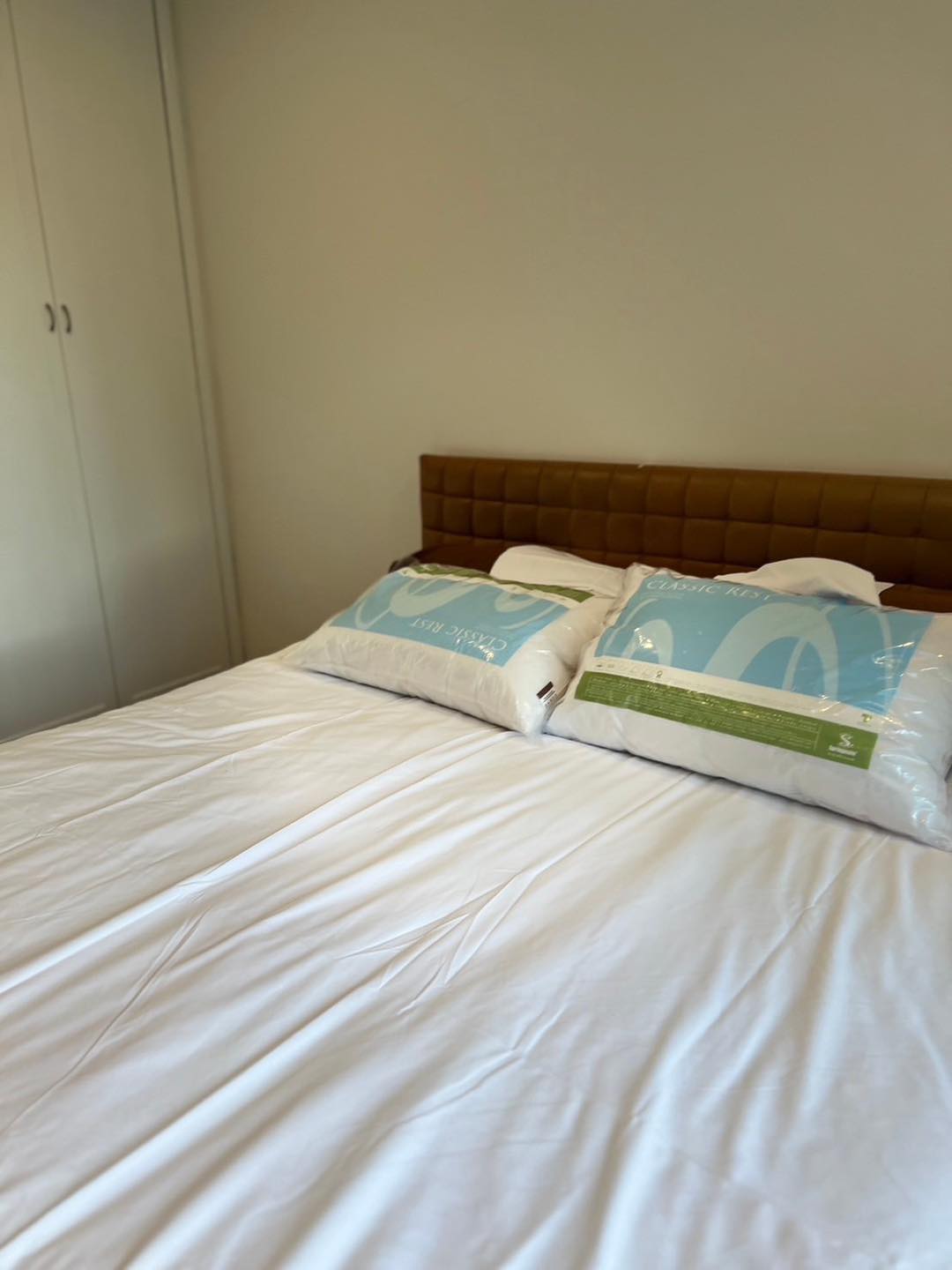 ให้เช่าคอนโด วิทยุ คอมเพล็กซ์ พื้นที่ 86 ตร.ม 2 ห้องนอน ราคา 32,000 บาท/เดือน