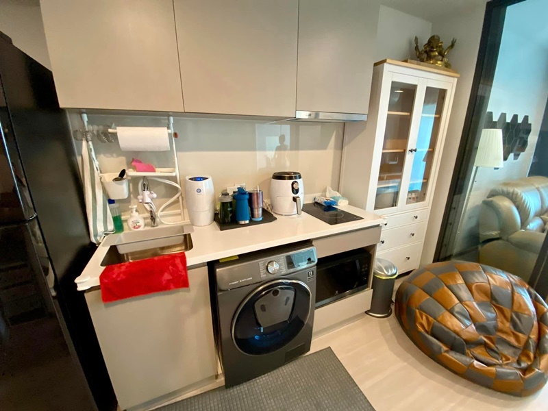 ให้เช่าคอนโด ไลฟ์ ลาดพร้าว พื้นที่ 35 ตร.ม. 1 ห้องนอน เช่า 21,000 บาท/เดือน