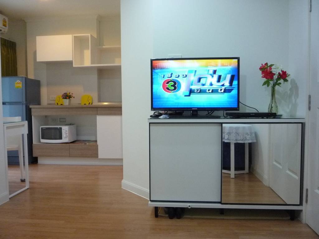 ลุมพินี ปาร์ค ปิ่นเกล้า 1 ห้องนอน 29 ตรม. วิวสวน วิวสระ ไม่ร้อน