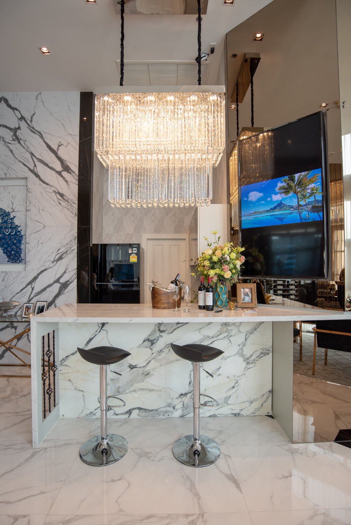 ขายคอนโด เบลล์ แกรนด์ พระราม 9 พื้นที่ 182 ตร.ม. 2 ห้องนอน ขาย 45 ล้านบาท