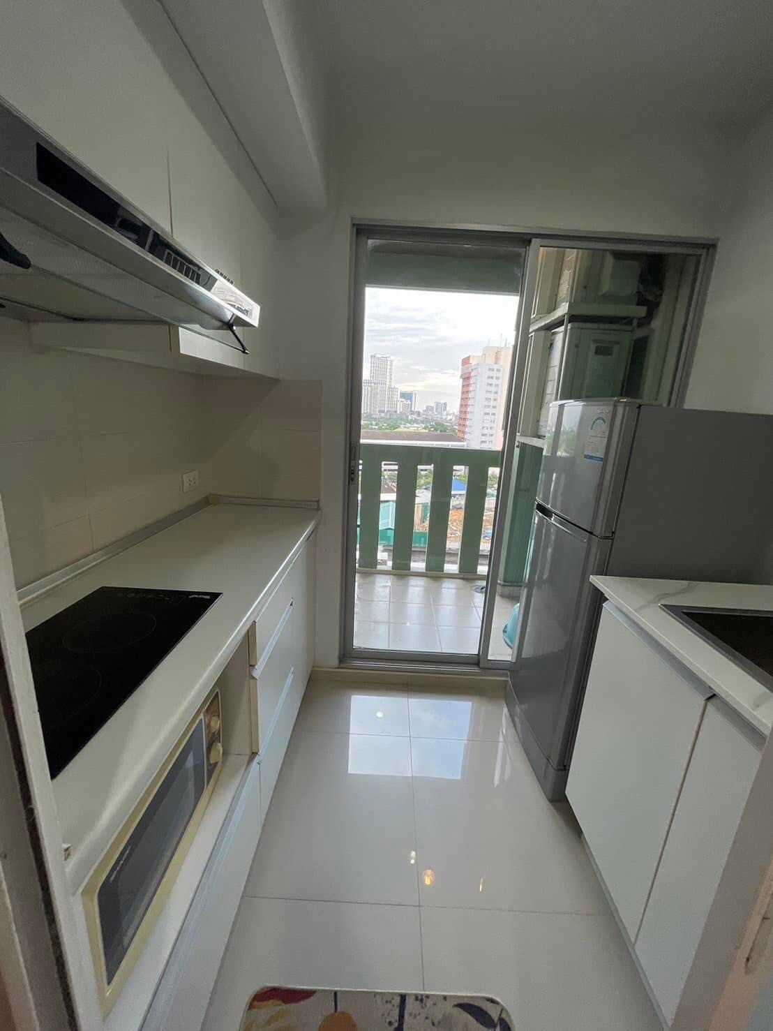 ให้เช่า ลุมพินี เพลส พระราม 9 - รัชดา 37 ตร.ม. 1 ห้องนอน ราคาเช่า 16,000 บาท/เดือน