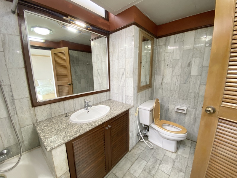 ขาย/ให้เช่า ศุภาลัย เพลส สุขุมวิท 39 พื้นที่ 123 ตรม. 2 ห้องนอน เช่า 35,000 บ/ด ขาย 8 ล.