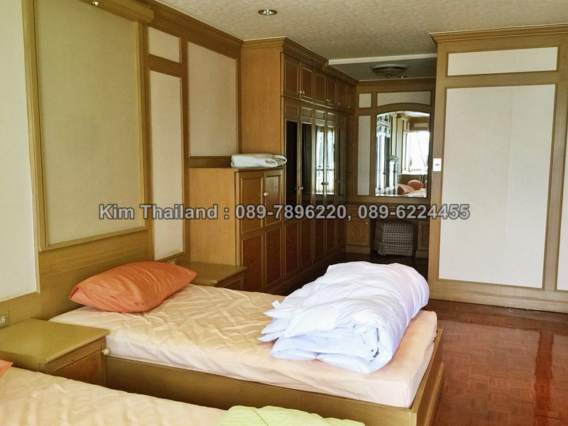 ขายหรือให้เช่าคอนโด วิภาวดี สวีท ห้องดูเพล็กซ์ 2 ชั้น พื้นที่ 144 ตร.ม. 2 ห้องนอน ขาย 7 ล้านบาท หรือ เช่า 25,000 บ/ด