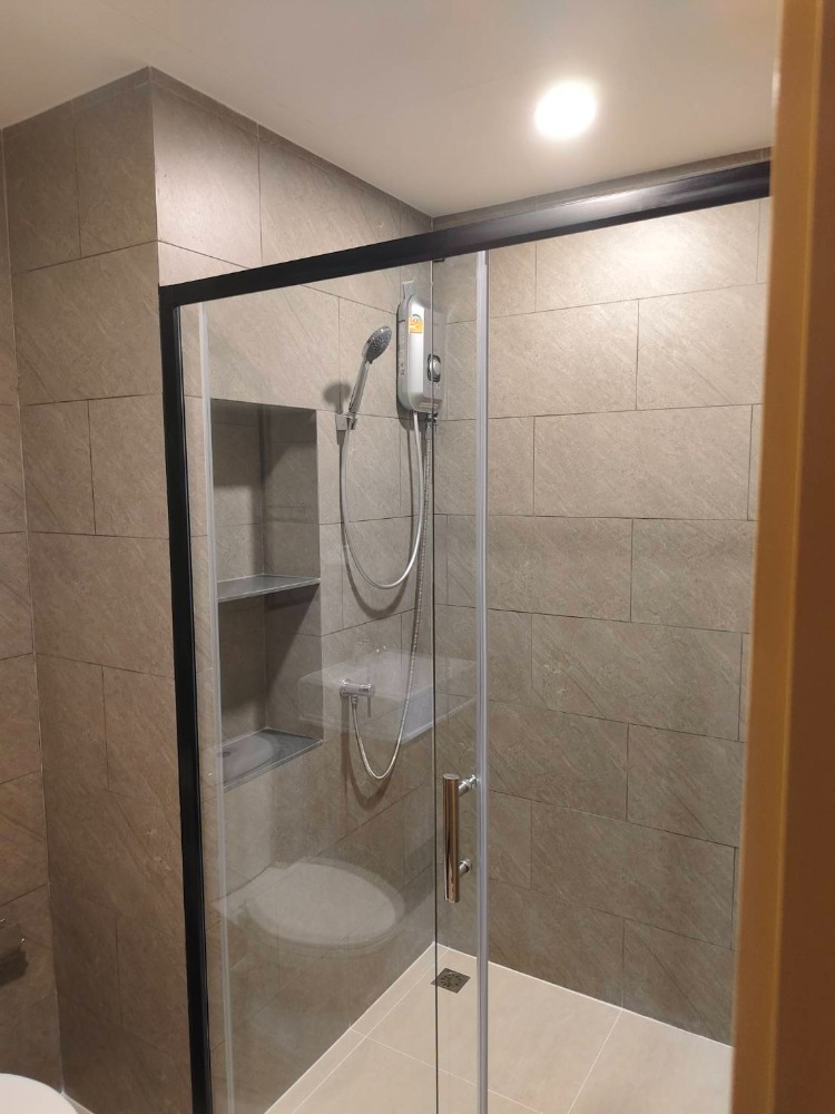 ให้เช่าคอนโด เดอะ ลีฟวิ่น เพชรเกษม พื้นที่ 33 ตรม. 1 ห้องนอน เช่า 15,000 บาท