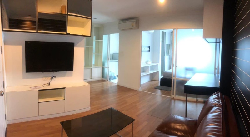 ให้เช่าคอนโด ลุมพินี เพลส พระราม 9 พื้นที่ 34 ตร.ม. 1 ห้องนอน เช่า 14,000 บ/ด