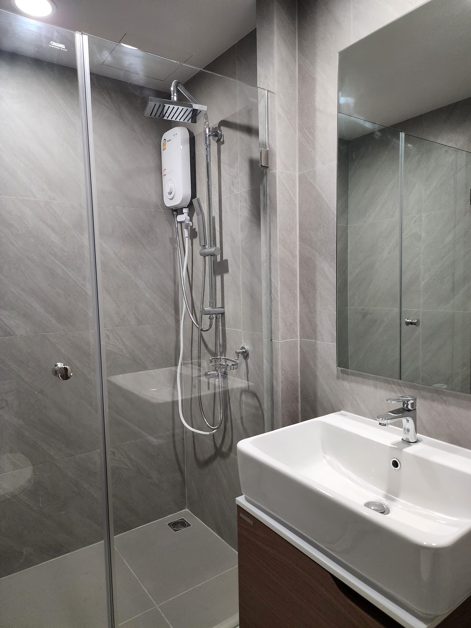 ให้เช่าคอนโด IDEO Chula - Samyan ไอดีโอ จุฬา - สามย่าน รูปแบบห้อง ( 1 ห้องนอน 1 ห้องน้ำ ) ห้องขนาด 28.5 ตรม. ชั้น 1X ตึก A