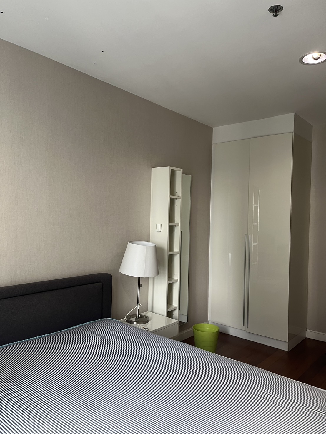 ขาย / เช่า คอนโด เบลล์ แกรนด์ พระราม 9 พื้นที่ 98 ตร.ม. 2 ห้องนอน ขาย 12.6 ล้านบาท เช่า 43,000 บาท