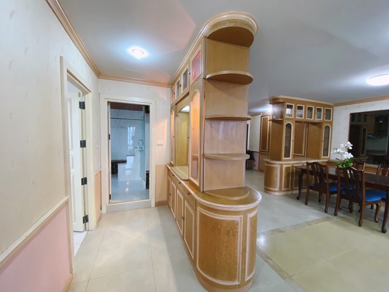 ขายคอนโด ศุภาลัย เพลส สุขุมวิท 39 พื้นที่ 120 ตรม. 2 ห้องนอน ขาย 7.72 ล้านบาท