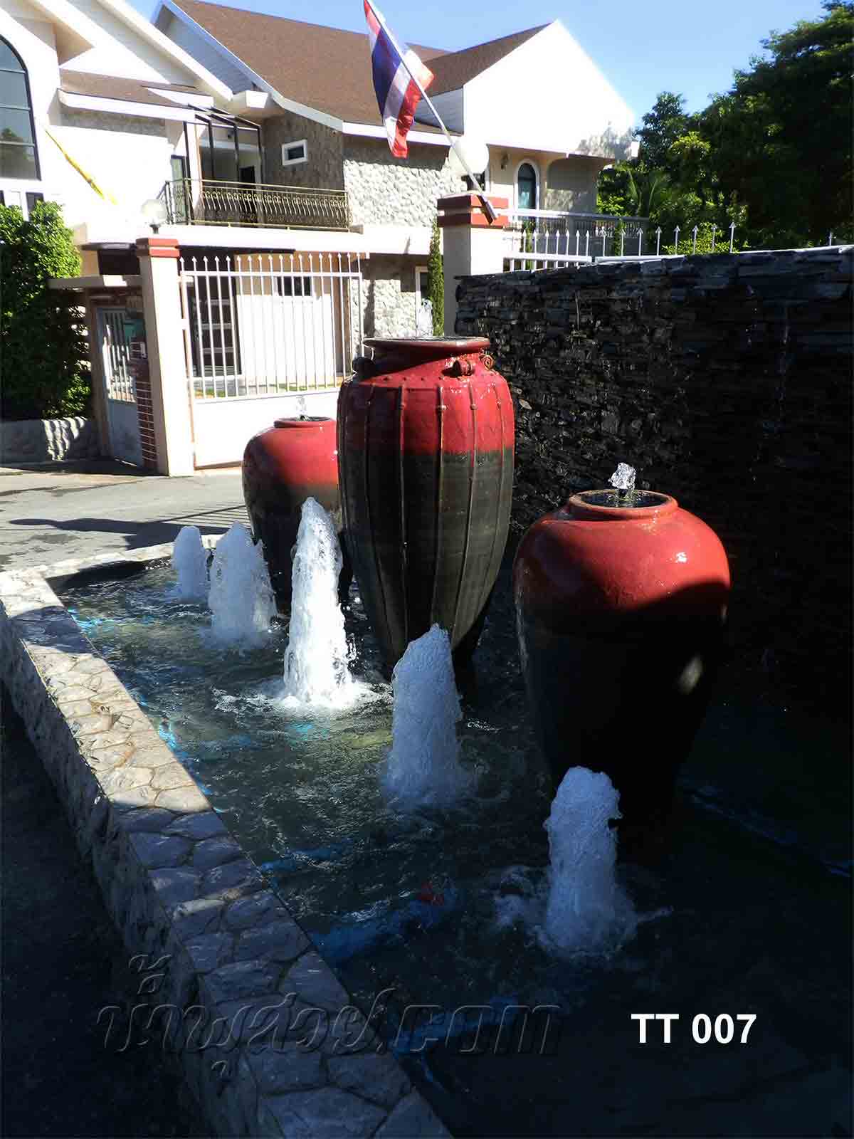 บ่อน้ำพุทรงต้นสน 5 หัว ,อ่างน้ำล้น 3 ใบ และน้ำตกรินกำแพง ที่ บ.ทีทีขนส่ง นครปฐม