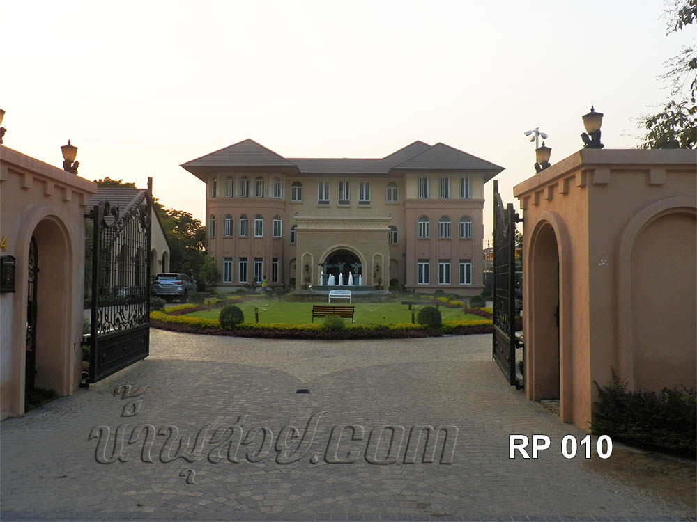 บ่อน้ำพุประติมากรรมคิวปิด ดนตรี