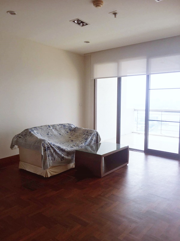 ให้เช่าคอนโด รัตนโกสินทร์ วิว แมนชั่น 280 ตร.ม. 3 ห้องนอน ให้เช่า 55,000 บ/ด