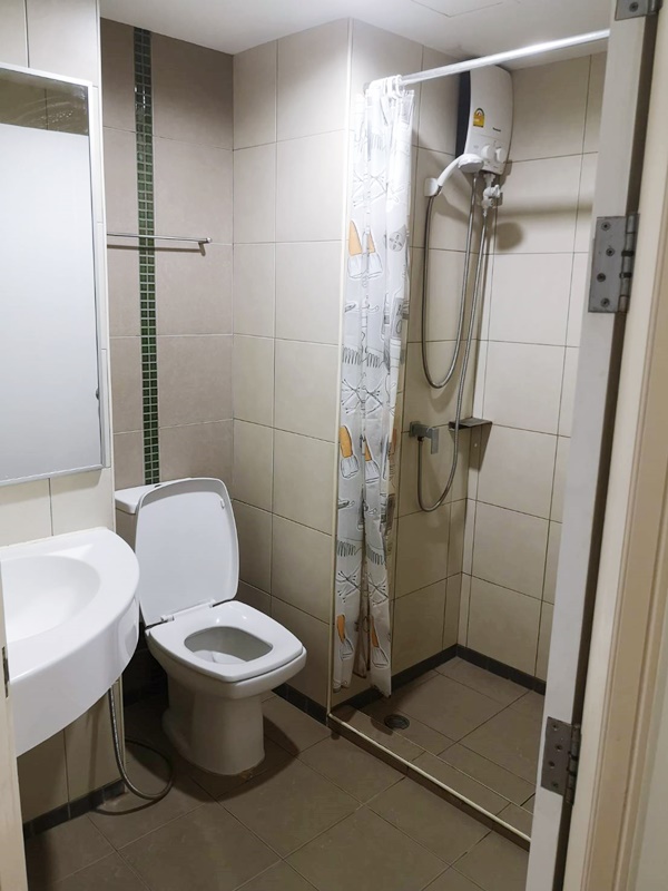 ให้เช่าลุมพินี คอนโดทาวน์ รามอินทรา-นวมินทร์ พื้นที่ 25 ตร.ม. 1 ห้องนอน เช่า 6,500 บ/ด