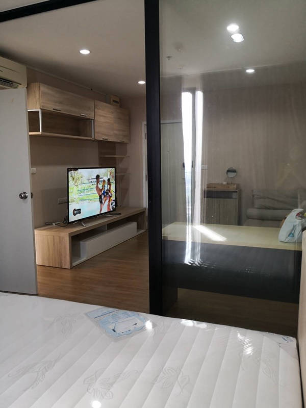 ให้เช่าคอนโด เดอะ ทรี อินเตอร์เชนจ์ พื้นที่ 36 ตร.ม. 1 ห้องนอน ให้เช่า 12,500 บ/ด