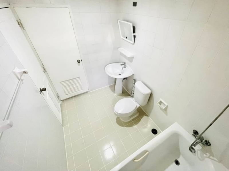 ให้เช่าคอนโด เดอะ วอเตอร์ฟอร์ด พระราม 4 พื้นที่ 67 ตร.ม. 2 ห้องนอน เช่า 16,000 บ/ด