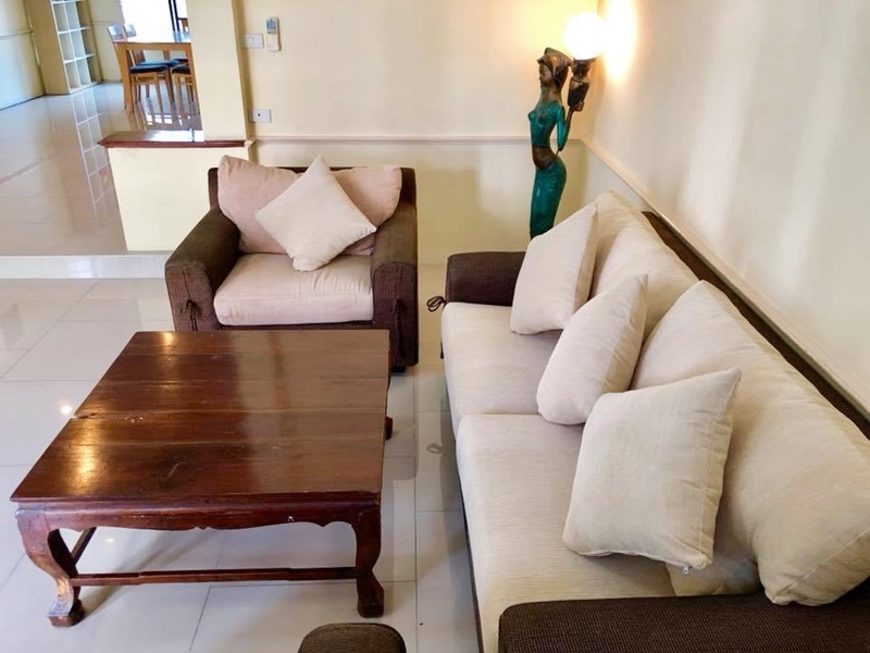 ให้เช่าทาวน์เฮ้าส์ 4 ชั้น ย่านสุขุมวิท พื้นที่ 380 ตรม. 3 ห้องนอน เช่า 65,000 บ/ด