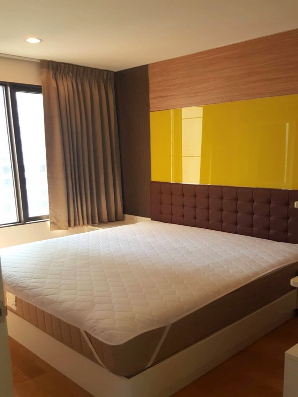 ขายคอนโด วิลล่า อโศก พื้นที่ 85 ตร.ม. 2 ห้องนอน ขาย 12.5 ล้านบาท