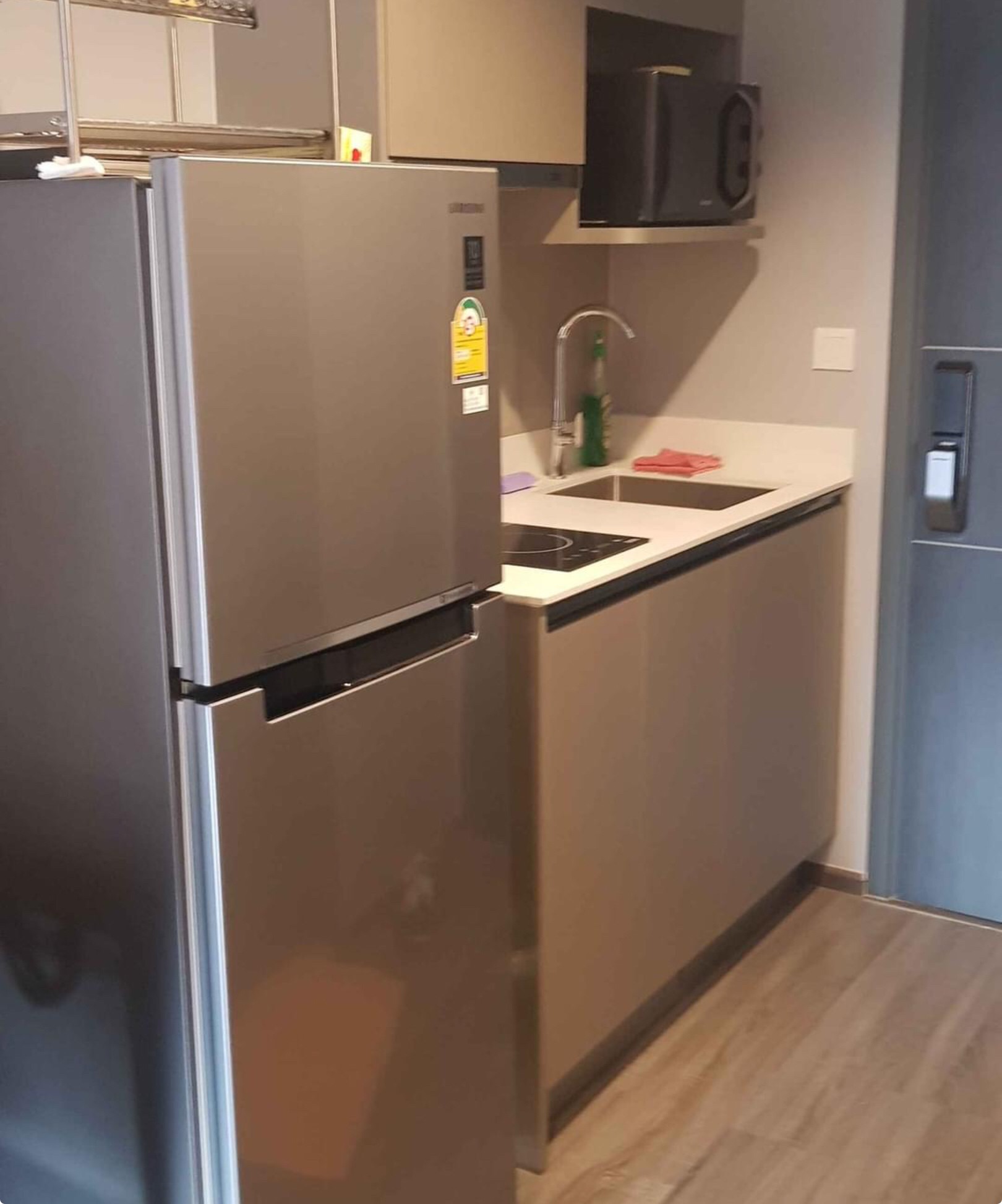 ให้เช่าคอนโด ไอดีโอ โมบิ รางน้ำ 28 ตรม. 1 ห้องนอน เช่า 17,000 บาท/เดือน