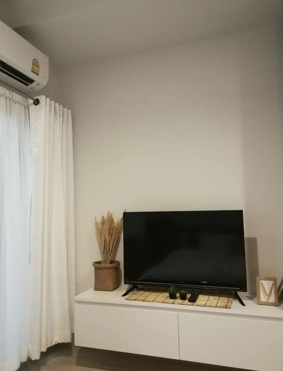 ให้เช่า ไอดิโอ นิว พระราม 9 พื้นที่ 26 ตร.ม ห้องสตูดิโอ ราคา 11,000 บาท/เดือน