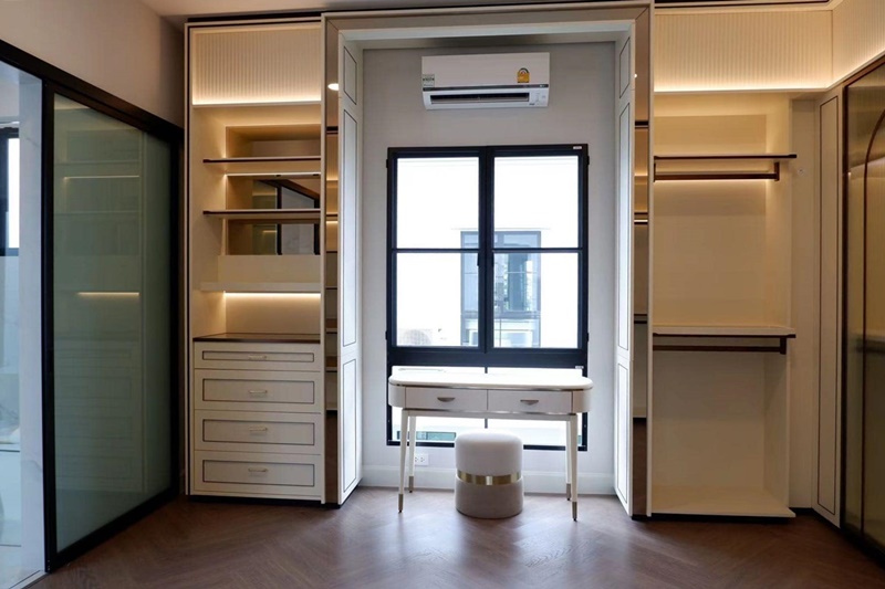 ขายบ้านเดี่ยว 2 ชั้น ย่านสะพานสูง พื้นที่ 197 ตรว. 5 ห้องนอน ขาย 98 ล้านบาท