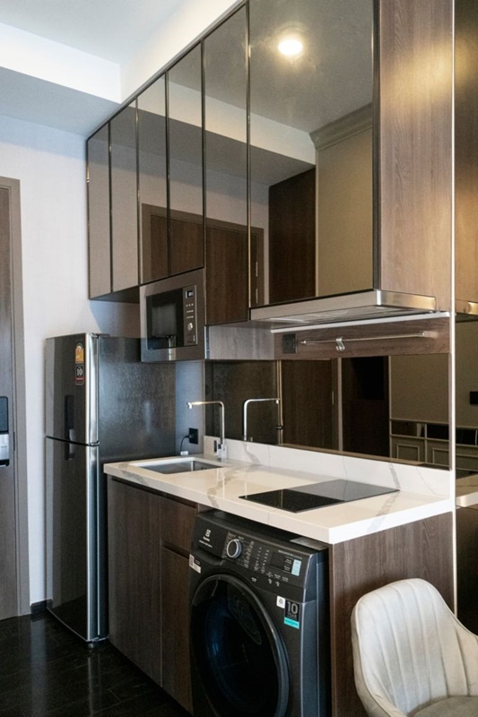 ให้เช่าคอนโด พาร์ค ออริจิ้น ทองหล่อ พื้นที่ 33 ตร.ม. 1 ห้องนอน เช่า 35,000 บ/ด