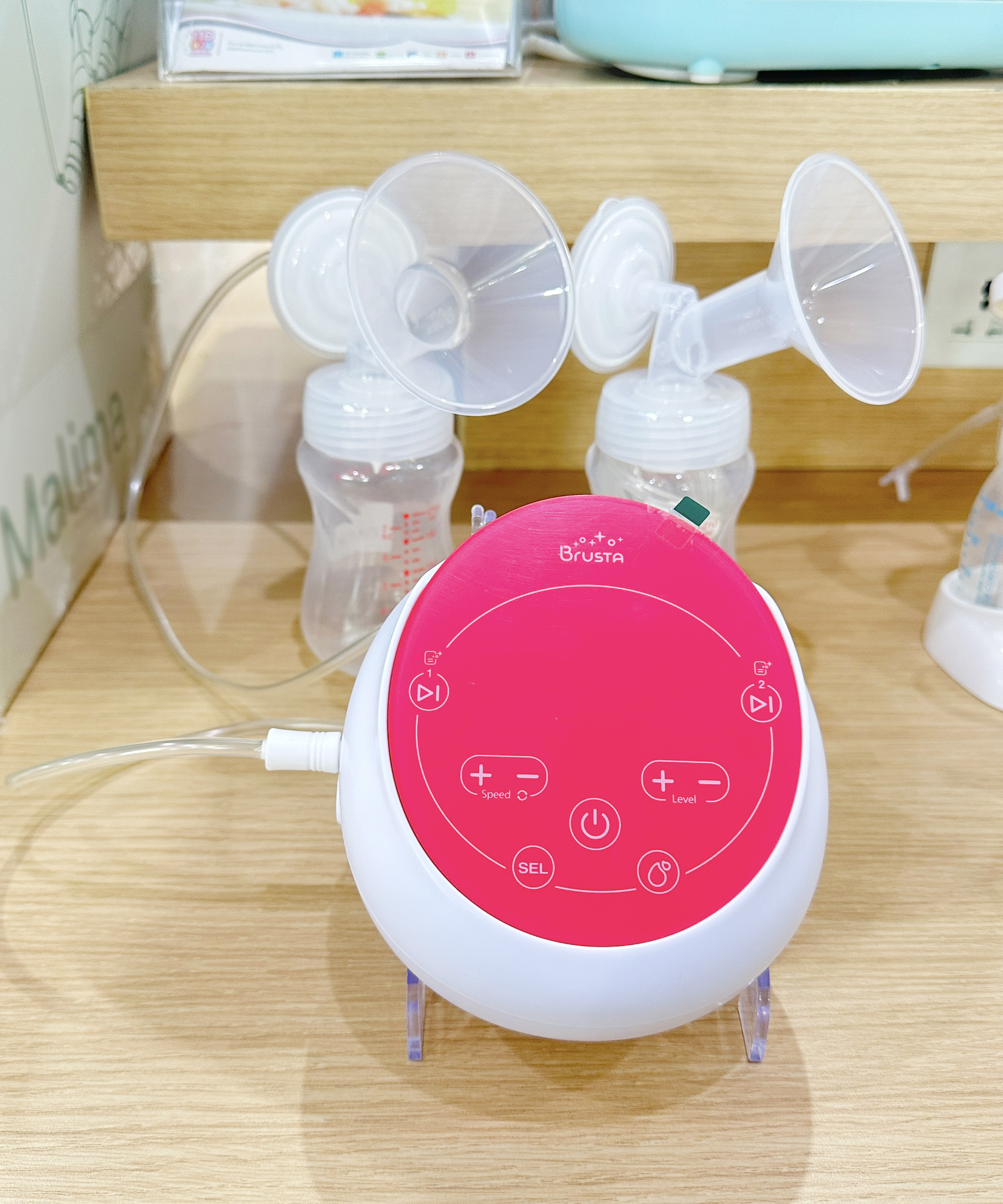 Brusta เครื่องปั๊มนมไฟฟ้า รุ่น Miracle X Prime อัจฉริยะ 2 มอเตอร์ พร้อมกรวยปั๊มนม