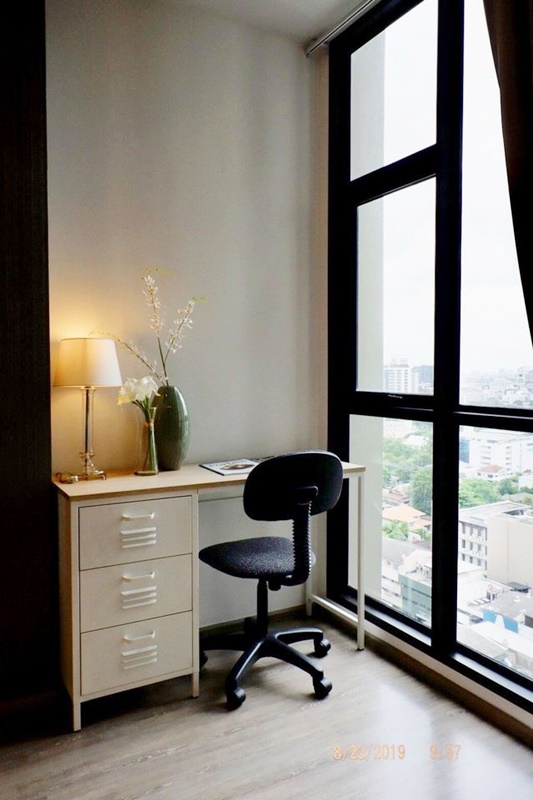 ให้เช่าคอนโด ริทึ่ม เอกมัย พื้นที่ 30.5 ตร.ม. 1 ห้องนอน เช่า 20,000 บ/ด