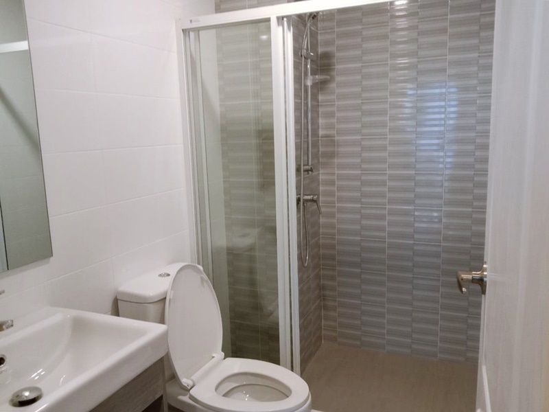 ให้เช่าคอนโด บี ลอฟท์ ไลท์ สุขุมวิท 115 พื้นที่ 27 ตรม. 1 ห้องนอน เช่า 6,500 บ/ด