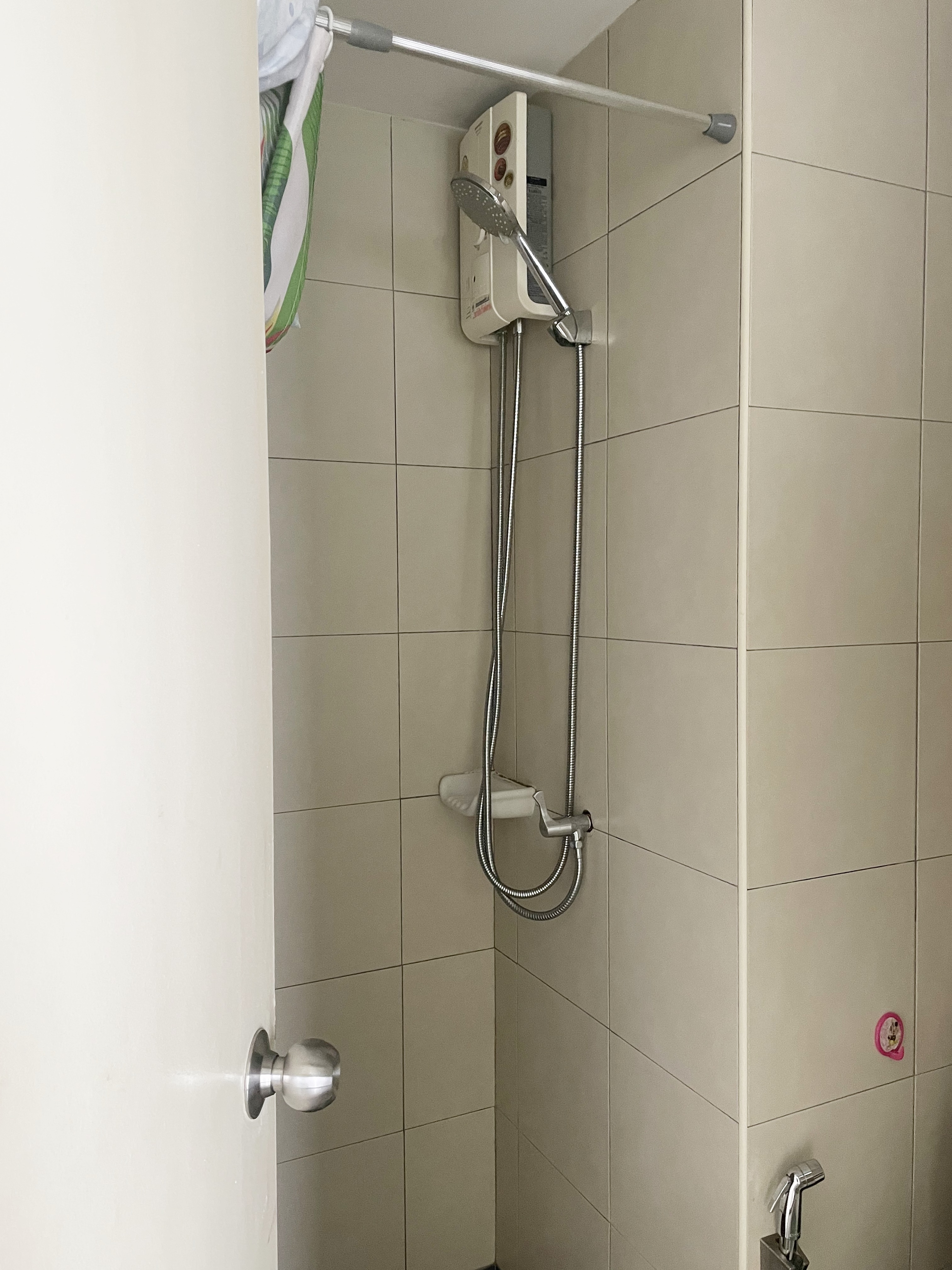 ให้เช่า ลุมพินี คอนโดทาวน์ รามอินทรา-นวมินทร์ พื้นที่ 25 ตร.ม. 1 ห้องนอน เช่า 6,500 บ/ด