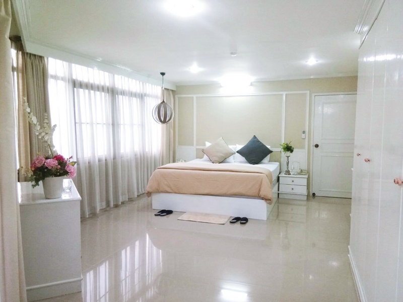 ให้เช่าคอนโด เดอะ วอเตอร์ฟอร์ด พาร์ค สุขุมวิท 53 177.2 ตร.ม. 3 ห้องนอน เช่า 49,000 บ/ด