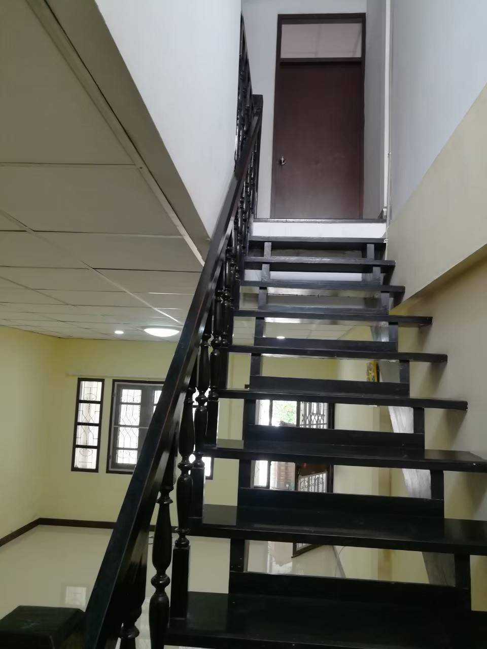 ให้เช่าทาวน์เฮ้าส์ 2 ชั้น ย่านลาดปลาเค้า พื้นที่ 19 ตารางวา 2 ห้องนอน