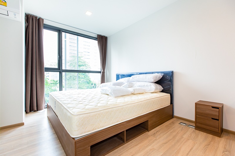 ให้เช่าคอนโด ทากะ เฮาส์ เอกมัย 12 พื้นที่ 43.5 ตร.ม. 1 ห้องนอน เช่า 23,000 บ/ด