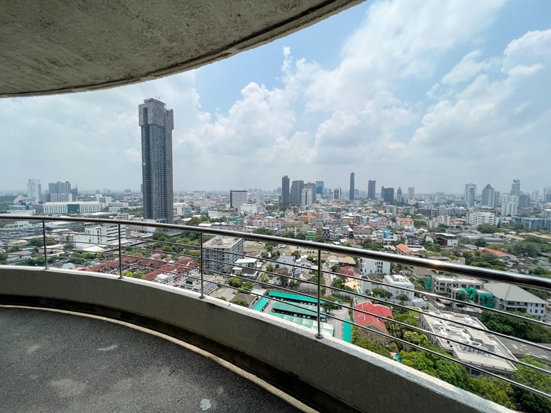 ขายคอนโด ศุภาลัย เพลส สุขุมวิท 39 พื้นที่ 123 ตรม. 2 ห้องนอน ขาย 8 ล้านบาท