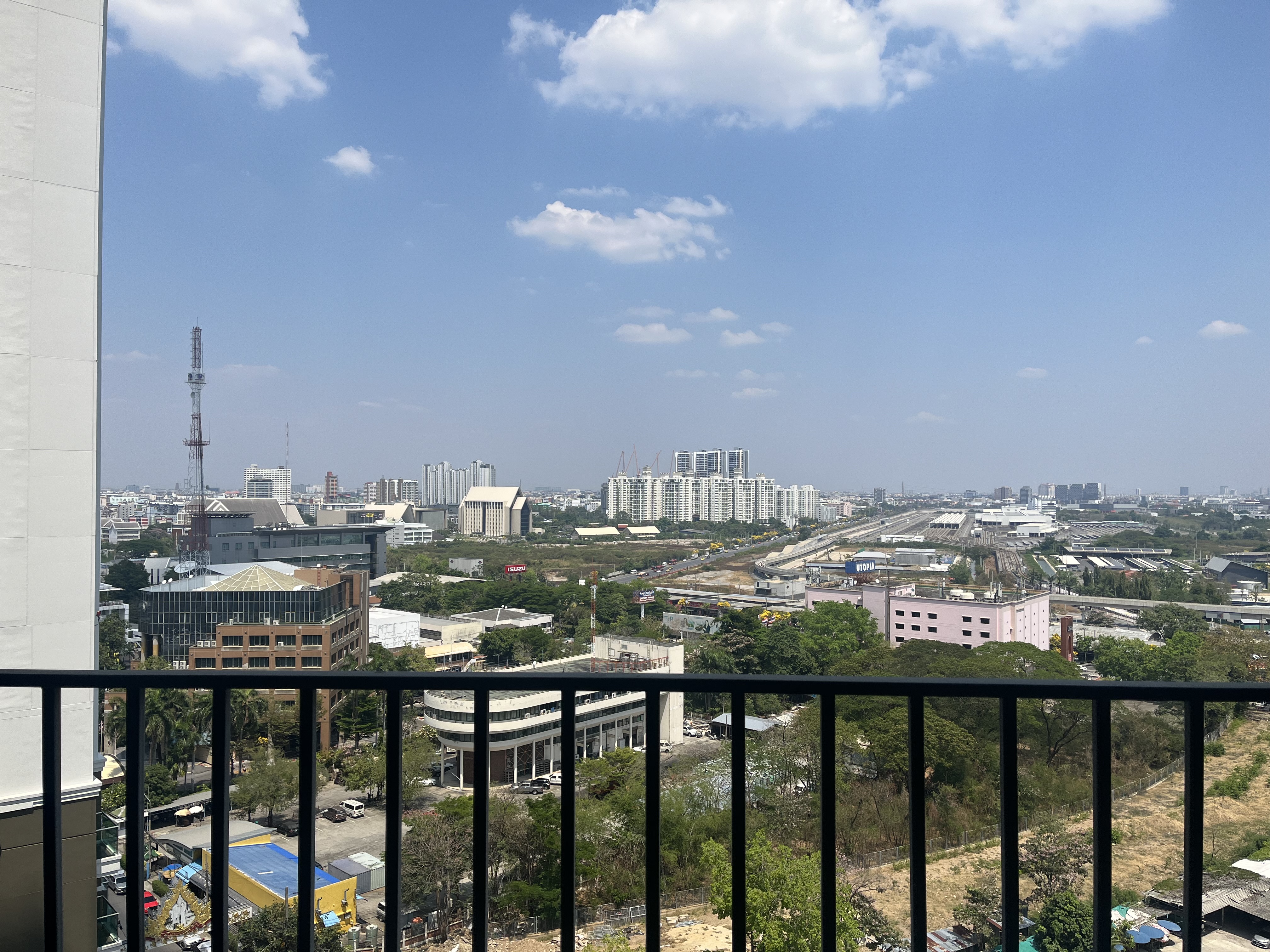 ขายคอนโด เบลล์ แกรนด์ พระราม 9 พื้นที่ 77 ตร.ม. 2 ห้องนอน ขาย 6.7 ล้า