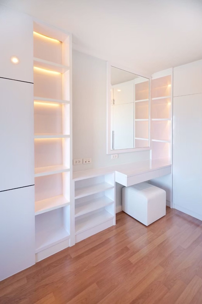 ขาย/ให้เช่า ลุมพินี พาร์ค ริเวอร์ไซด์ พระราม 3 64 ตรม. 2 ห้องนอน เช่า 25,000 บาท ขาย 6.5 ลบ.