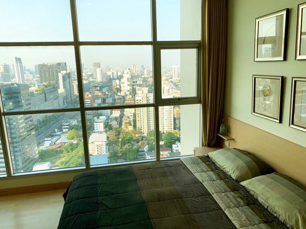 ให้เช่าคอนโด ริธึ่ม รัชดา พื้นที่ 35 ตร.ม. 1 ห้องนอน ราคา 15,000 บาท/เดือน