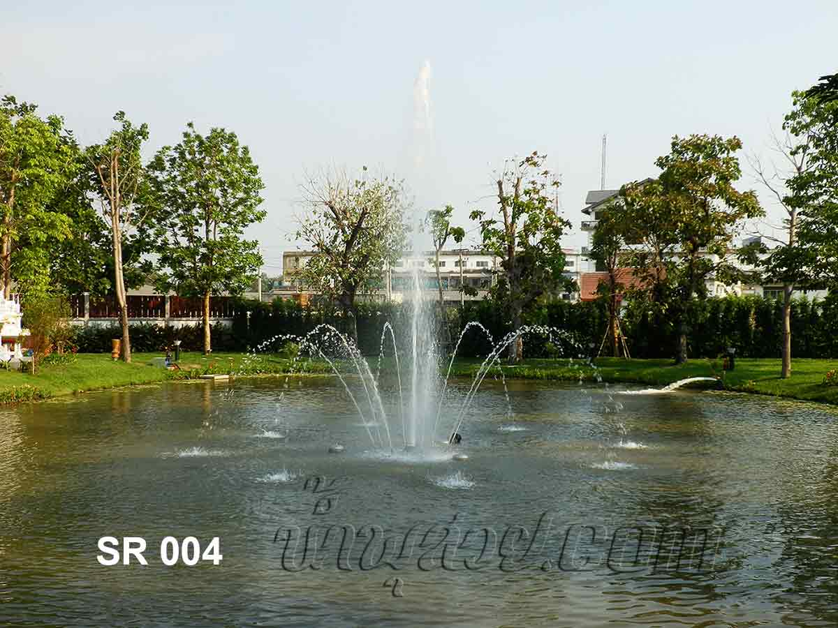 ชุดน้ำพุทุ่นลอย ดอกชบากลีบใหญ่ ที่ สวนหมื่นราม บ้านนายกสมชาย