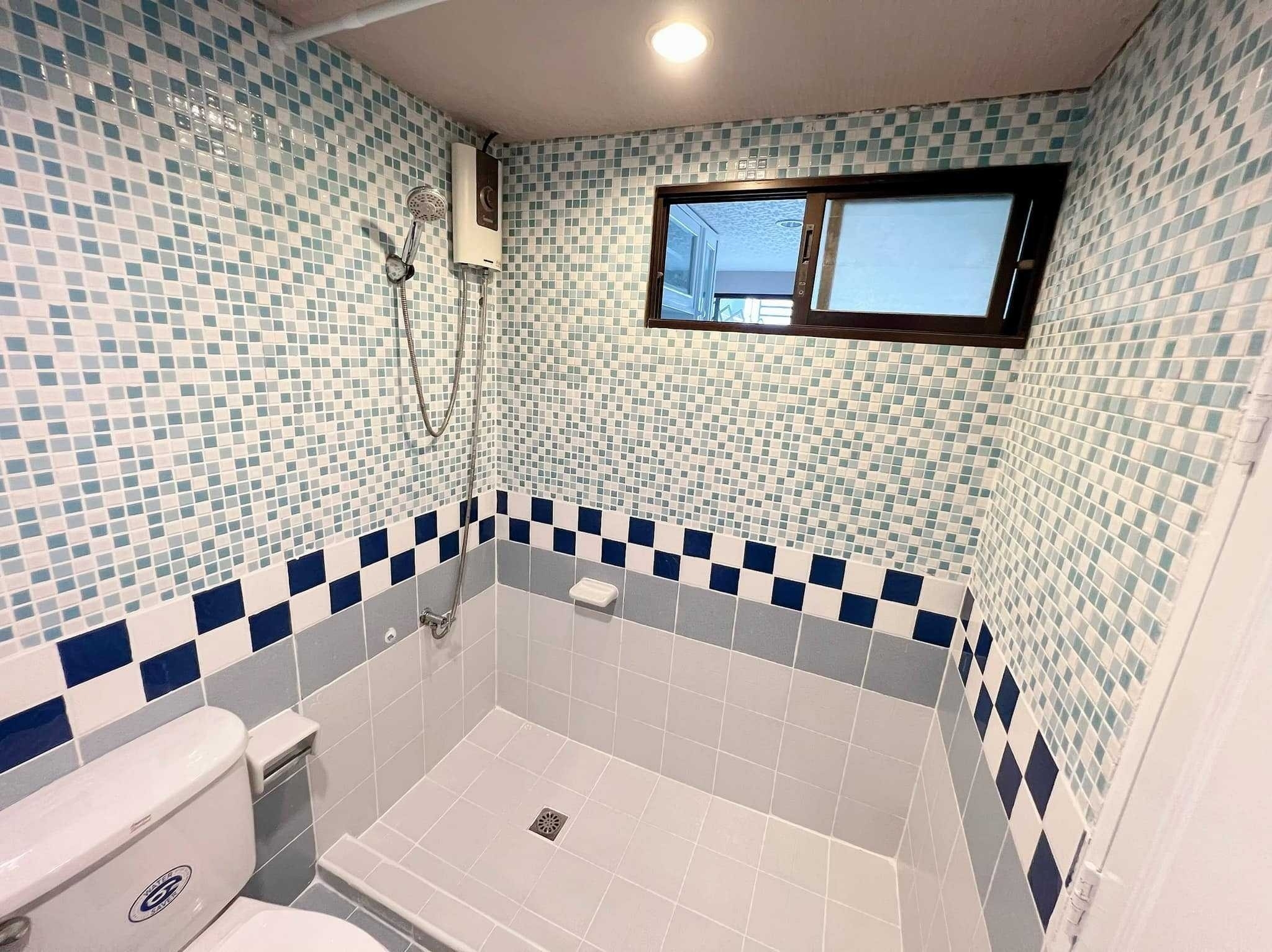 ให้เช่าคอนโด ลุมพินี เพลส สาทร 32 ตรม. 1 ห้องนอน ราคาเช่า 12,000 บาท/เดือน