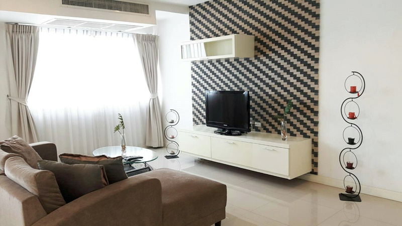 คอนโดให้เช่า วิทยุ คอมเพล็กซ์ พื้นที่ 68 ตร.ม. 1ห้องนอน เช่า 21,000 บ/ด