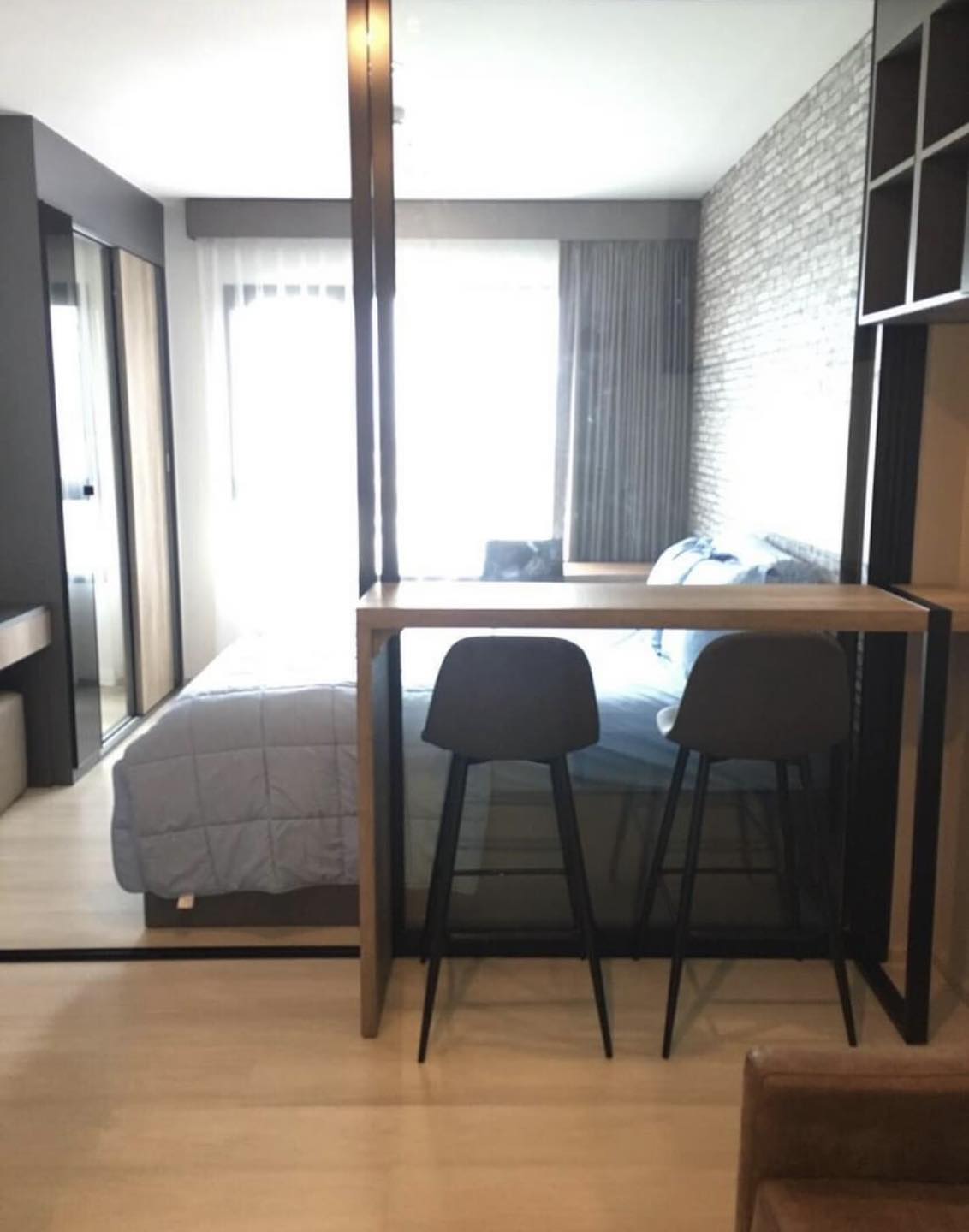 ให้เช่า คอนโด ไลฟ์ อโศก พื้นที่ 30 ตรม. 1 ห้องนอน ราคาเช่า 19,000 บาท/เดือน