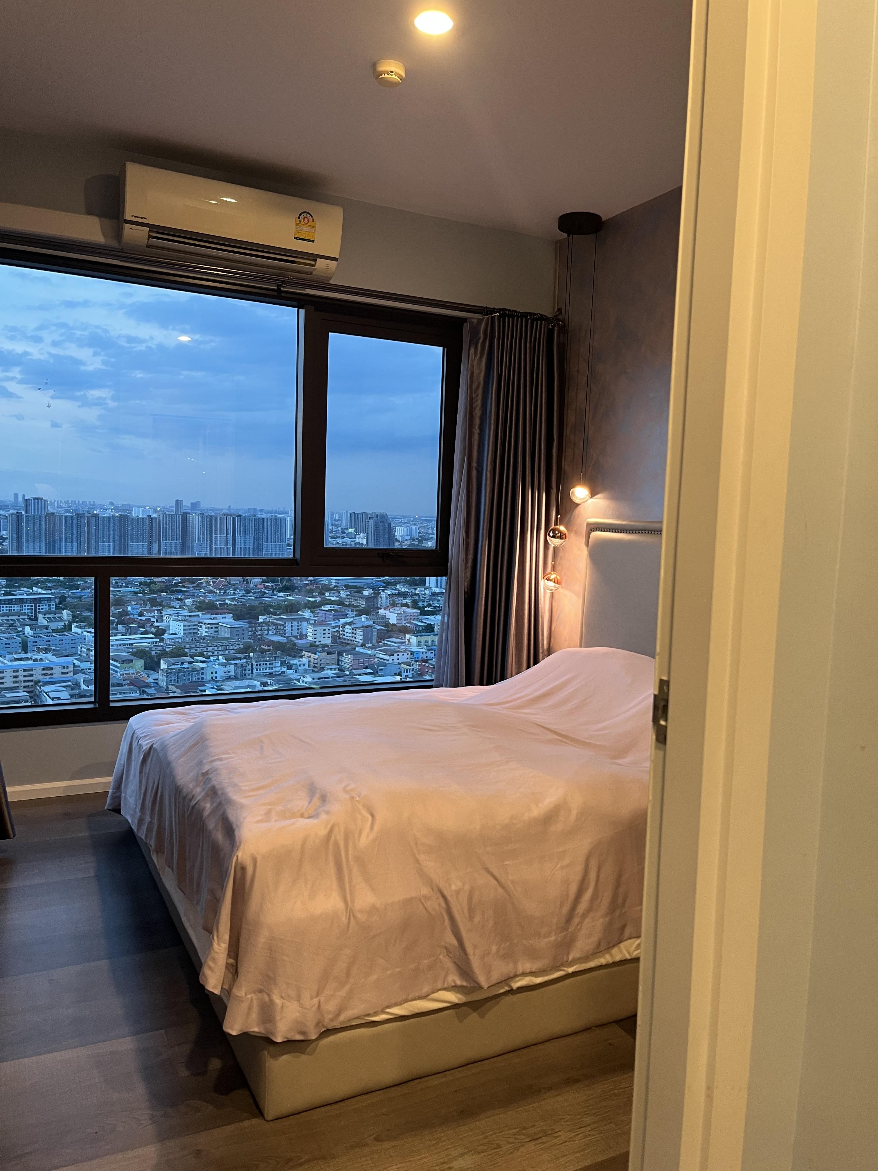 ให้เช่าคอนโด เดอะ สเตจ เตาปูน อินเตอร์เชนจ์ พื้นที่ 35 ตร.ม. 1 ห้องนอน เช่า 12,000 บ/ด