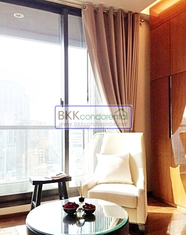 คอนโด ให้เช่า คอนโด ดิ แอดเดรส สุขุมวิท 28 ชั้น 25 พื้นที่ 75 ตรม. 2 ห้องนอน.