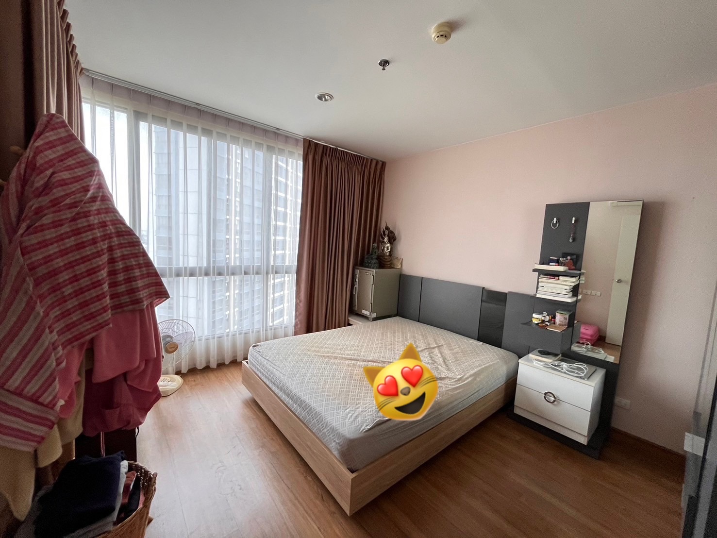 ขาย / ให้เช่าคอนโด เดอะ ทรี อินเตอร์เชนจ์ พื้นที่ 60 ตร.ม. 2 ห้องนอน 2 ห้องน่ำ ห้องมุมเช่า ขาย 5.2 ล้านบาท